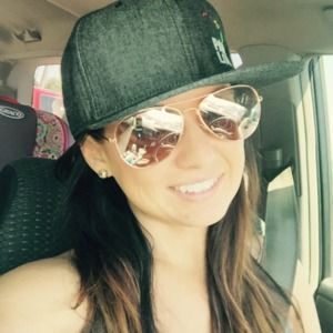 Meet your Posher, Sherece